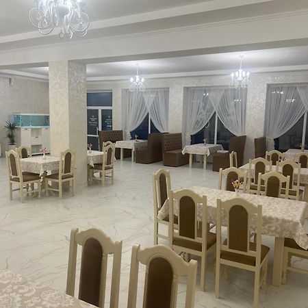 Grand Hotel Mohyliv-Podilskyi Exteriör bild